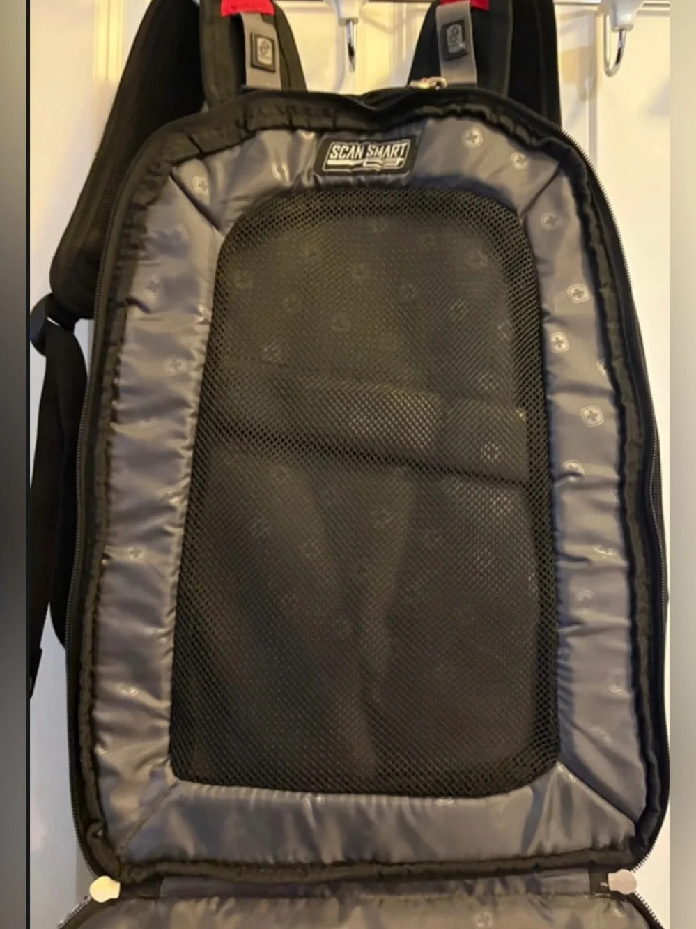 SwissGear 1900 ScanSmart 17” Laptop Travel Backpack Red/Black